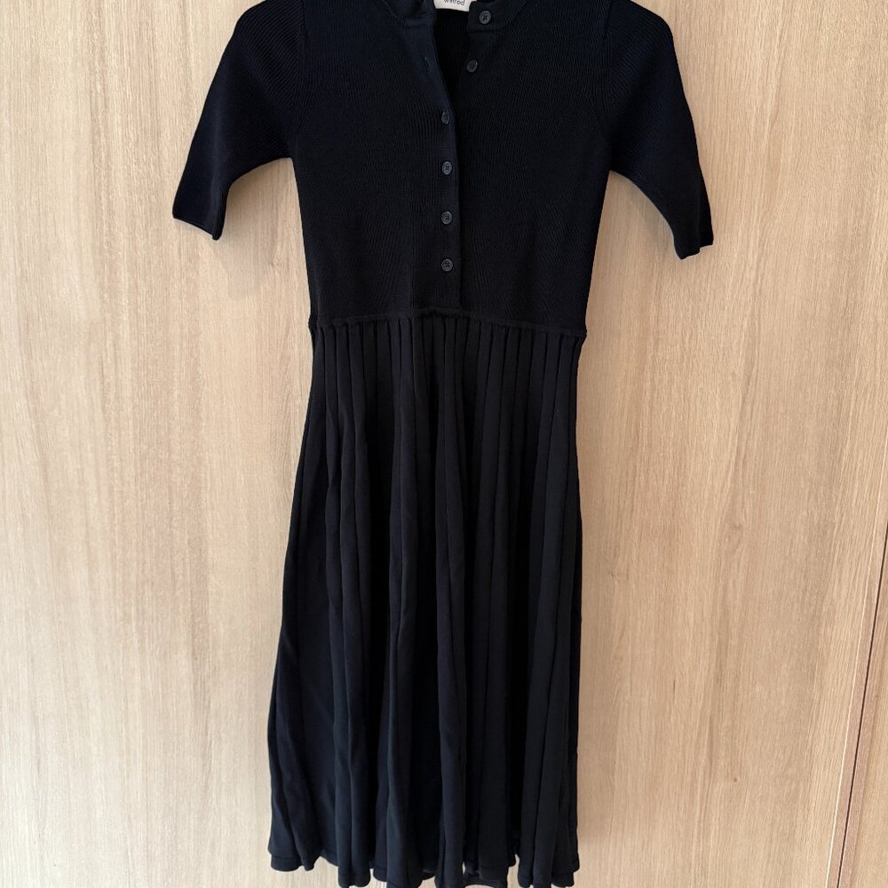 Wilfred Size Small - Good Used Condition, freshly cleaned
